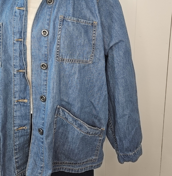 Torrid Size 0 Plus Size Blue Denim Shacket Lightweight 100% Cotton Long Sleeve - Picture 15 of 16